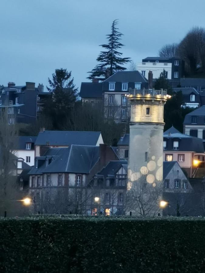 Ferienwohnung Phare Des Impressionnistes Honfleur Exterior foto